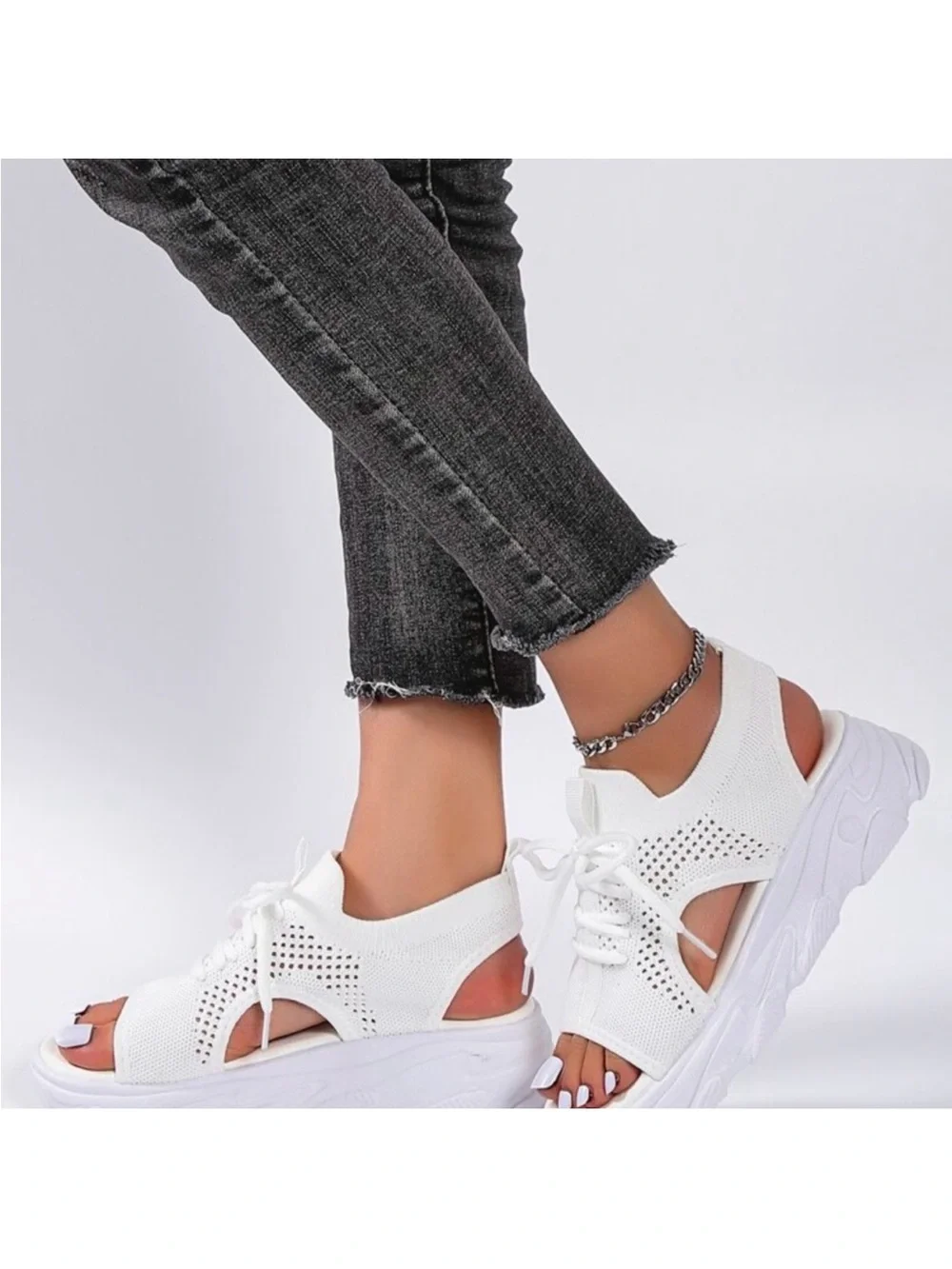 Women’s White Open-Toed Lace-up Knit Platform Sneaker-Sandals⭐️⭐️Sz: 10